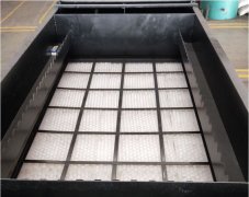 為什么蜂窩斜管沉淀池很少選用長方形呢？